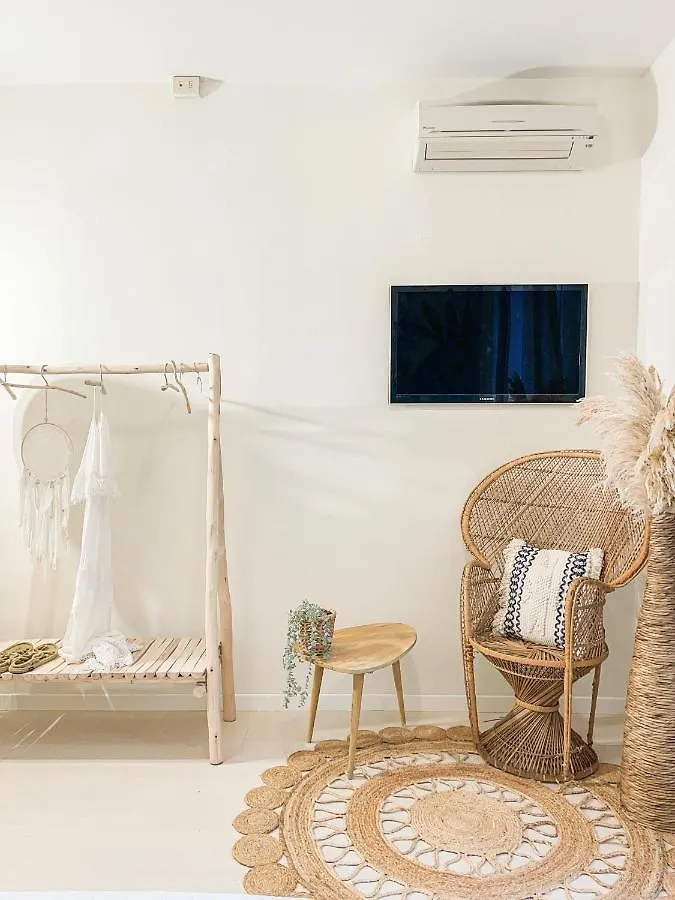 B&B Americana Beach House 리미니